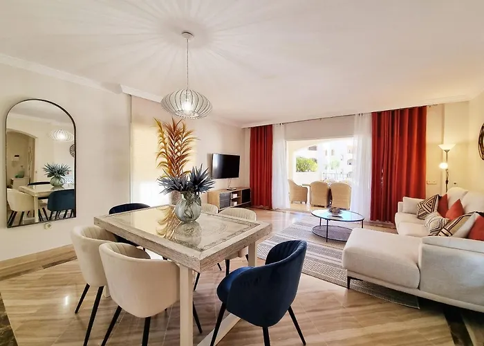 Luxury Hacienda Playa * מארבלה